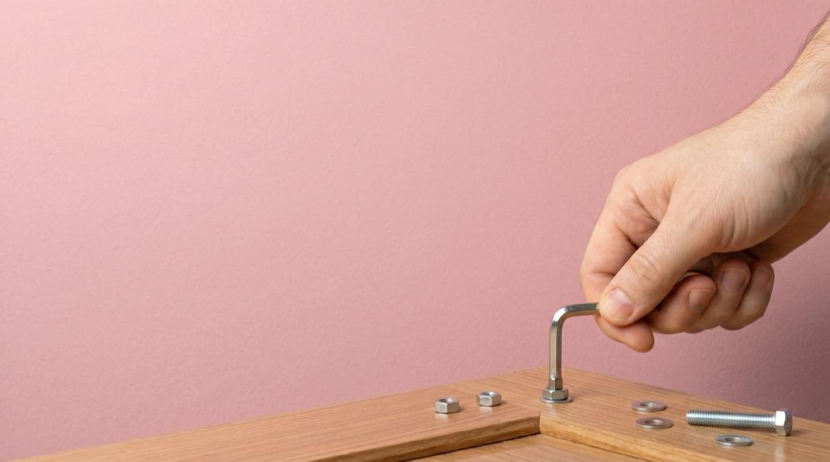 Assemblage de meubles à Paris & Île-de-France : prestataire bricolage vérifié Plamby