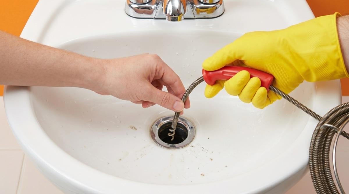 Débouchage douche à Paris & Île-de-France : prestataire plomberie vérifié Plamby